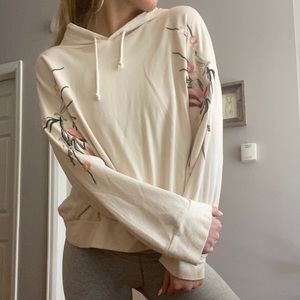 Cream design sweatshirt